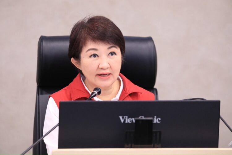 中市災害應變中心一級開設-盧市長坐鎮指揮嚴陣以待