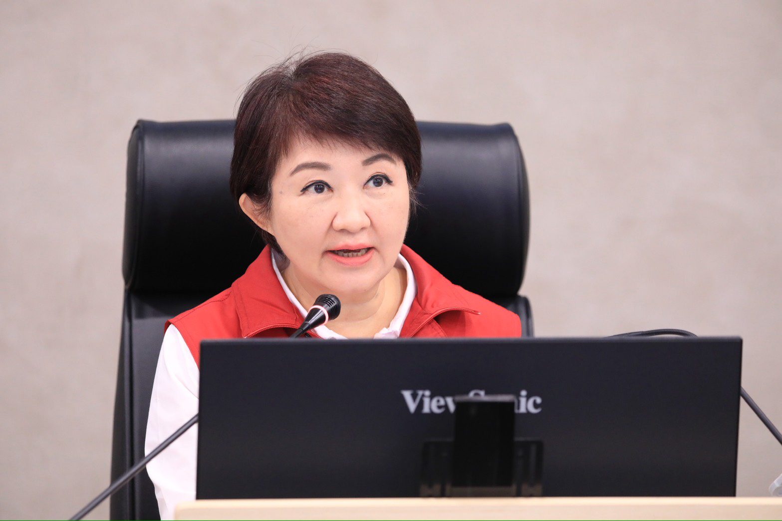 中市災害應變中心一級開設-盧市長坐鎮指揮嚴陣以待