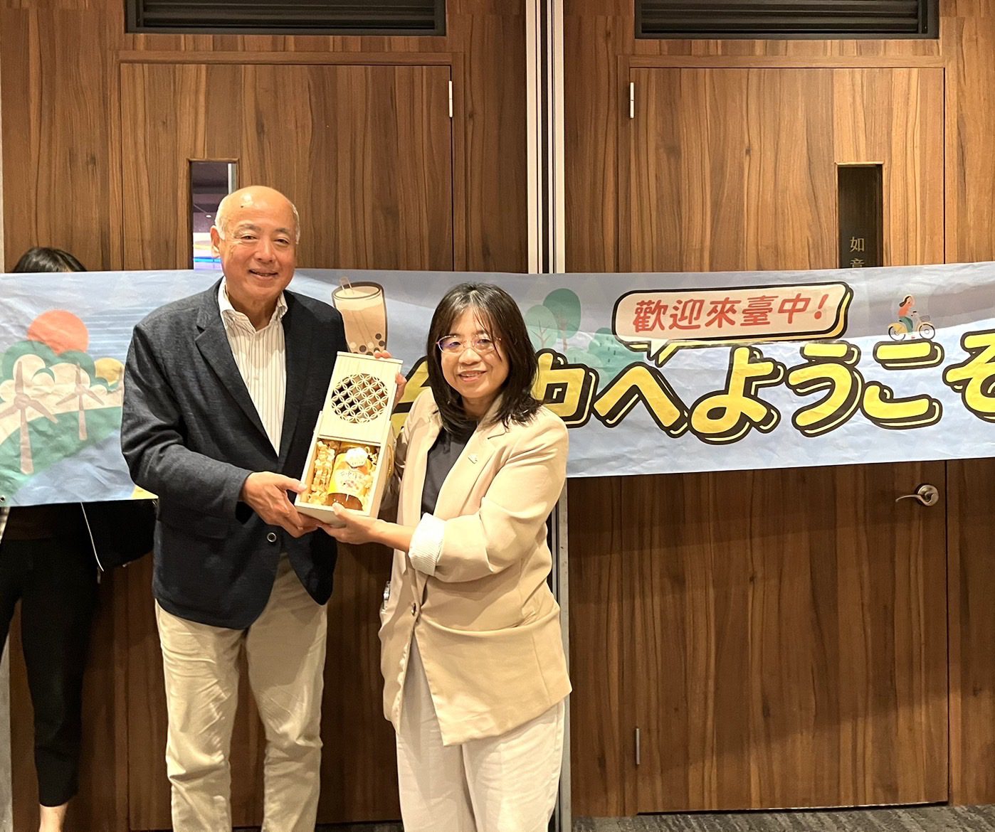 觀旅局拓展台中機場國際航線-邀日本高松機場代表打卡最夯景點