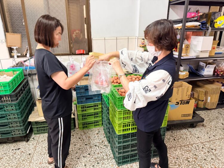 中市食安處主動驗出「芬普尼蛋」-連夜通報源頭彰化縣府追查