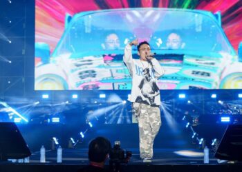 《玖壹壹南北貳路音樂節》首日逾5萬人次湧入-新聞局長：用音樂點燃台中夜晚