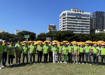 公私協力護健康-中市與扶輪社攜手共同推動肺癌篩檢、反毒與反詐