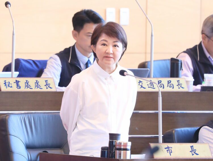 地方財政艱難-議員提議修財劃法改善市民福祉-盧市長:若財政盈餘增將加強長照與兒福