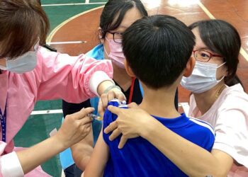 維護學童健康避免校園流感群聚-中市衛生局籲學生族群儘速完成流感疫苗接種