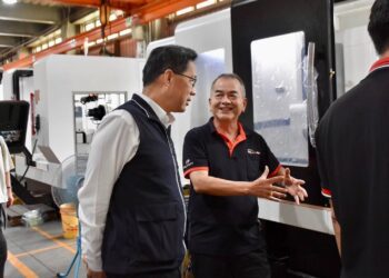 企業搶進投資！-台中工廠登記家數、新登記工廠均六都第一