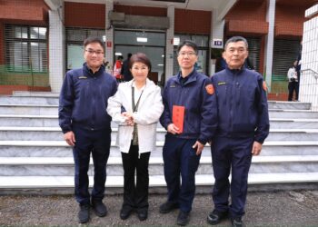 挺進最高海拔派出所！-盧市長一日走訪和平四派出所-感謝員警海拔千米堅守治安
