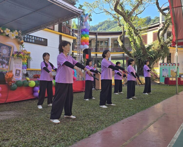 中市首座公立蒙特梭利實驗小學——和平區中坑國小70週年校慶熱鬧登場