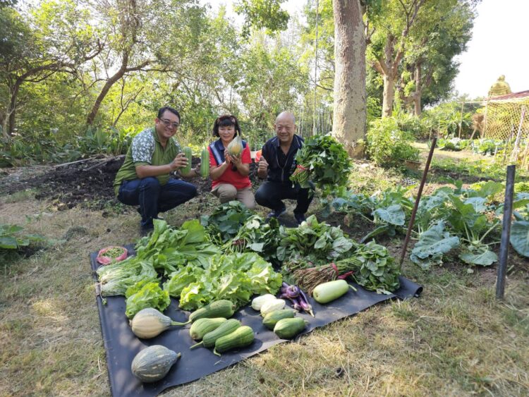 隊部閒置空地成綠意農場-大肚清潔隊攜手社區傳遞健康與愛心