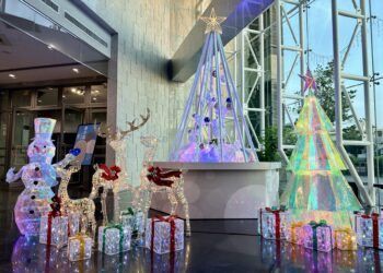 中市藝文場館耶誕歡樂登場!耶誕樹裝置、市集與手作活動邀您沉浸冬日氛圍