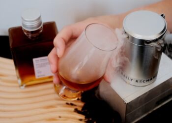 理茶Richa進駐勤美誠品綠園道  以純茶創新打造手搖飲新風貌