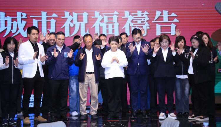 中市府與tvbs並肩愛無限-盧市長:感謝歲末送暖助弱勢