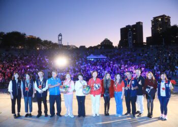 菲律賓聖誕節首度台中登場!盧市長、菲駐台主席兼代表彭科蓉與三千名菲國僑民同歡