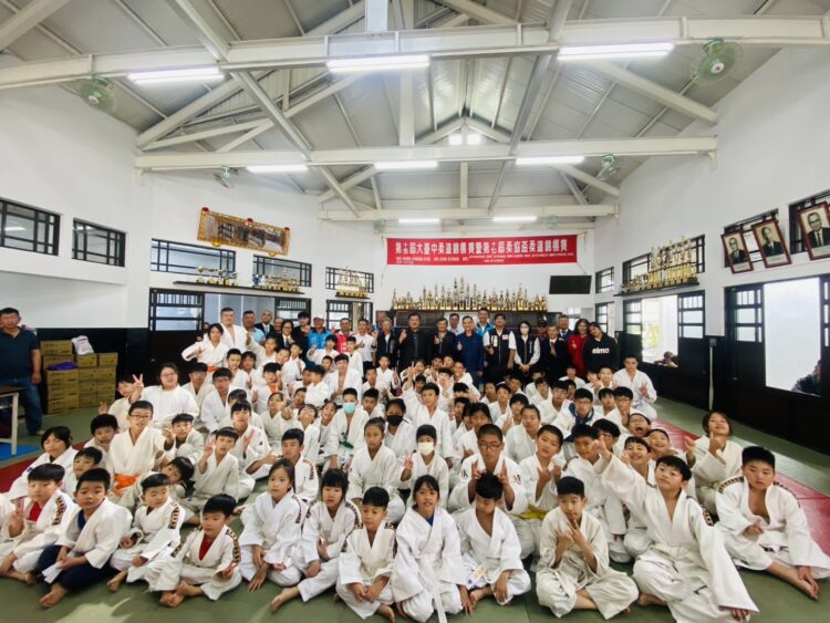 台中柔道錦標賽近300名選手參賽破歷屆記錄-4歲小將萌勇登場