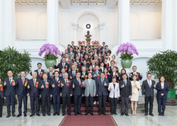 中市建設成果再獲國家肯定！建設局兩項工程榮獲國家建築金質獎　獲總統賴清德接見表揚