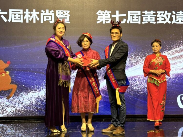 台中新移民女性家庭關懷協會理事長交接 民政局長:攜手打造友「移」新城市