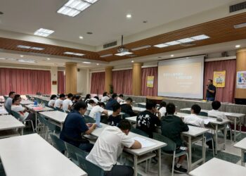 中市府「職涯雙引擎」深入校園！助逾2千名學子破解迷惘、無縫接軌職場