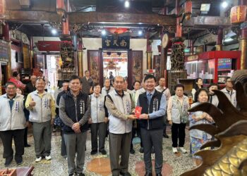 南天宮濟弱揚善-台中客委會團拜致敬-祈福市民安康