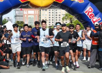 台中鋼鐵對決熱血落幕　明星跨界挑戰-crossfit-掀全民運動熱潮