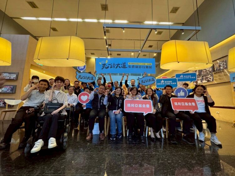 中市庇護工場以攝影展現工作動人瞬間-勞工局邀市民共同支持身障勞工