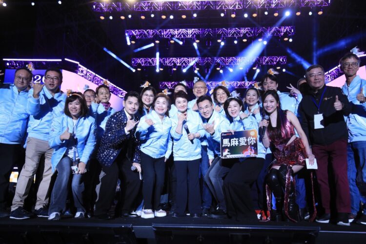 台灣最強跨年在台中！蕭敬騰獨家開唱湧30萬人潮-盧市長4字超短致詞「馬麻愛你」再刷紀錄