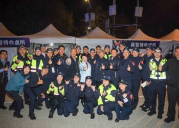 跨年夜城市英雄守護安全!盧市長親赴第一線感謝、慰勞各局處同仁堅守崗位