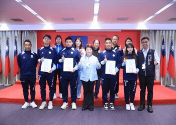 國際全國雙制霸！台中健兒勇奪亞洲11牌、全國運53金-盧市長頒獎肯定競技實力