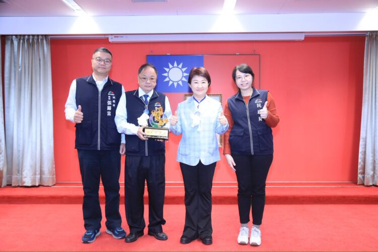 化身「鏟子超人」馳援花蓮！　台中替代役跨縣市救災獲內政部肯定-民政局長：同島一命、患難與共