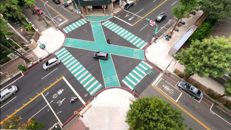 台中交通大進化！-智慧路網、公車、轉運一次到位-打造幸福便捷城市