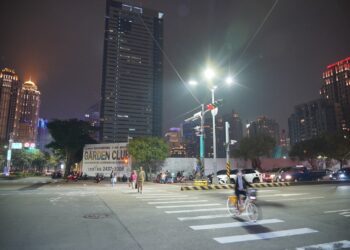 台中市「首例」！-建設局「增亮減碳」路燈汰換-成功註冊碳權