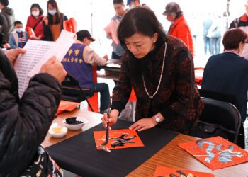 免費索取春聯年畫-台中孔廟駿馬呈祥迎春揮毫1/31登場