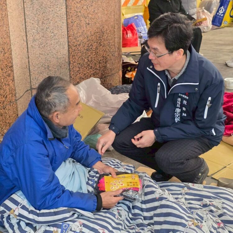 中市社會局暖心出擊-守護街友平安過冬