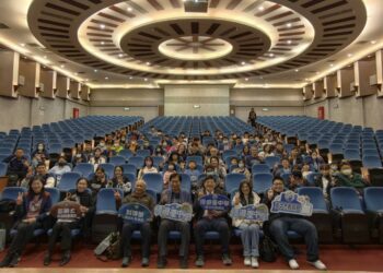 大師點亮台中科學天空！中市教育局辦理「傑出科普講座」