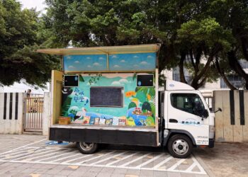 熱鬧破表！愛水ㄅㄨㄅㄨ車駛入校園-千名學生跟著故事學愛水