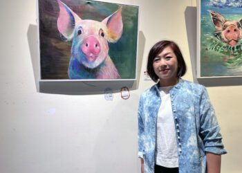 用畫筆傾聽毛孩心聲！郭曉君「我的畫，毛孩的話」港藝溫暖登場
