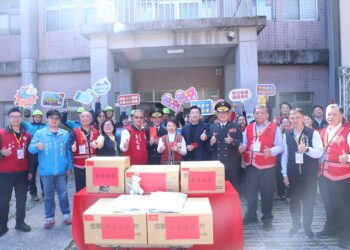 盧市長慰問消防谷關分隊-強化春節救災戰力守護安全