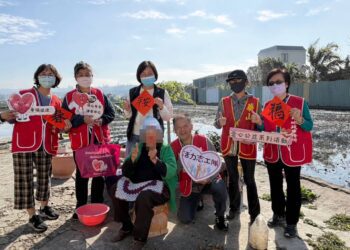 龍井地政所年菜傳愛-結合防詐宣導守護長輩財產