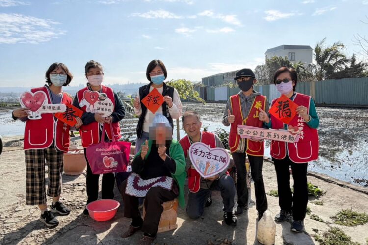 龍井地政所年菜傳愛-結合防詐宣導守護長輩財產