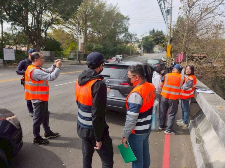 鐵腕取締違法白牌車!中市交通局寒假稽查不打烊-守護乘客安全與權益