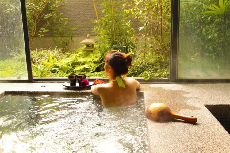 迎春遊台中-市府推薦四大溫泉區安心泡暖湯