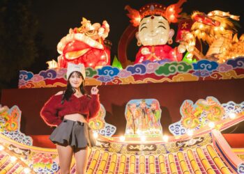 最萌導覽員上線！-超人氣網紅貓貓帶路-解鎖民政燈區「幸福祈願村」沉浸式祈福體驗