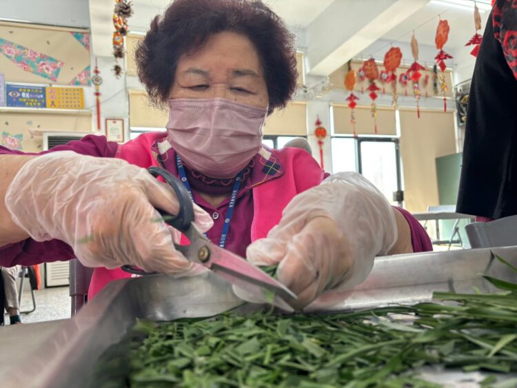 節慶送禮馬上報你知-中市社區自製商品實用又暖心