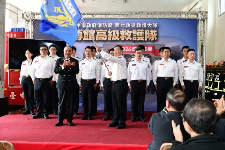 博館高級救護隊正式成軍!中市消防局攜手醫療指導醫師-啟動中國附醫急診葉克膜綠色通道