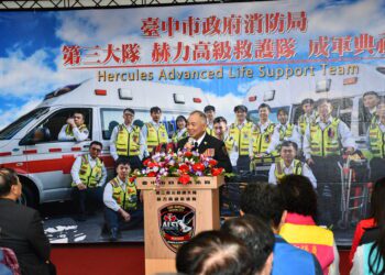 與死神搶人！台中屯區「赫力高級救護隊」成軍-打造院外最強移動急診室