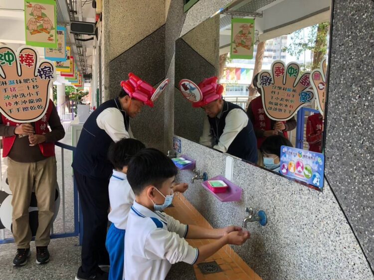開學了！中市衛生局籲落實正確洗手與環境清消　共同防治腸病毒