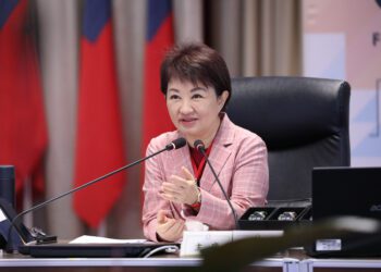 入營送迷彩電子錶、探視帶漢堡可樂-盧市長：役男服役是神聖責任-市府要做役男最強後盾