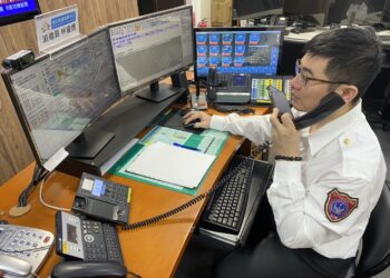 電話那頭的救命指引！台中119派遣員線上指導cpr加aed電擊-成功挽回校園學子生命