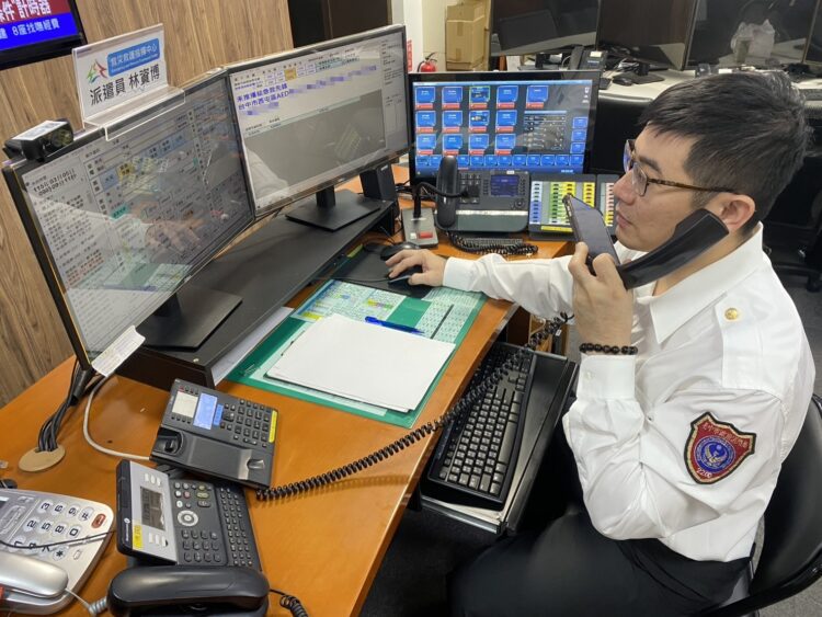 電話那頭的救命指引！台中119派遣員線上指導cpr加aed電擊-成功挽回校園學子生命