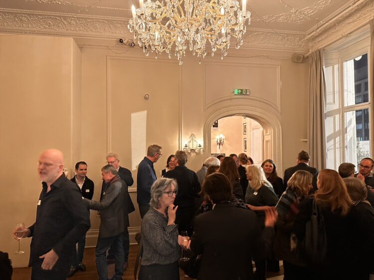 中市客委會客語繪本《貓頭鳥》獲德國icma金獎-亞洲地區唯一得獎國家