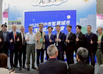 台中「ai力」驚艷全球！美日德菲泰印奧巴8國組團親臨點讚