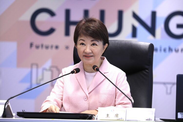 中市法制局推智慧化法律服務-盧市長:智慧化與溫暖關懷並進、守護市民權益